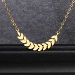 Round Leaf Necklace